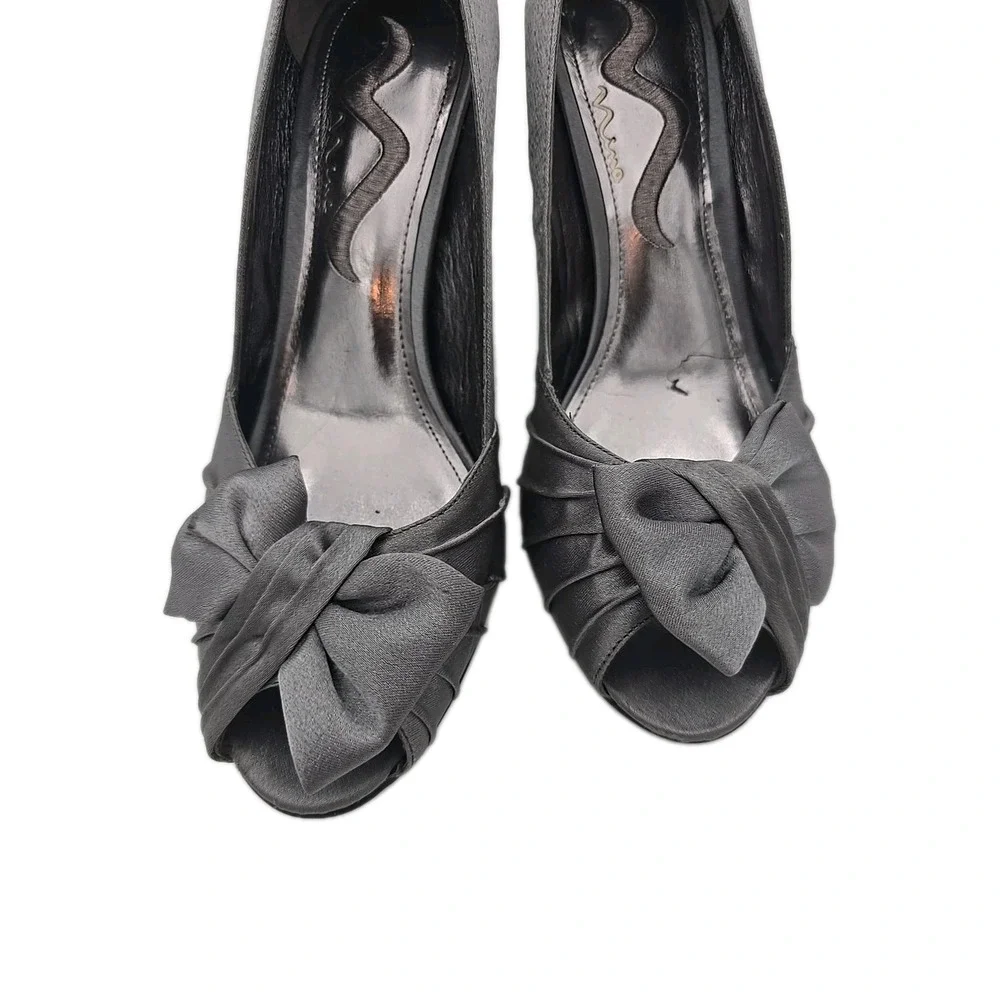 Nina Gray‎ Satin Bow Peep Toe Heels Size 8 Formal Evening Pumps